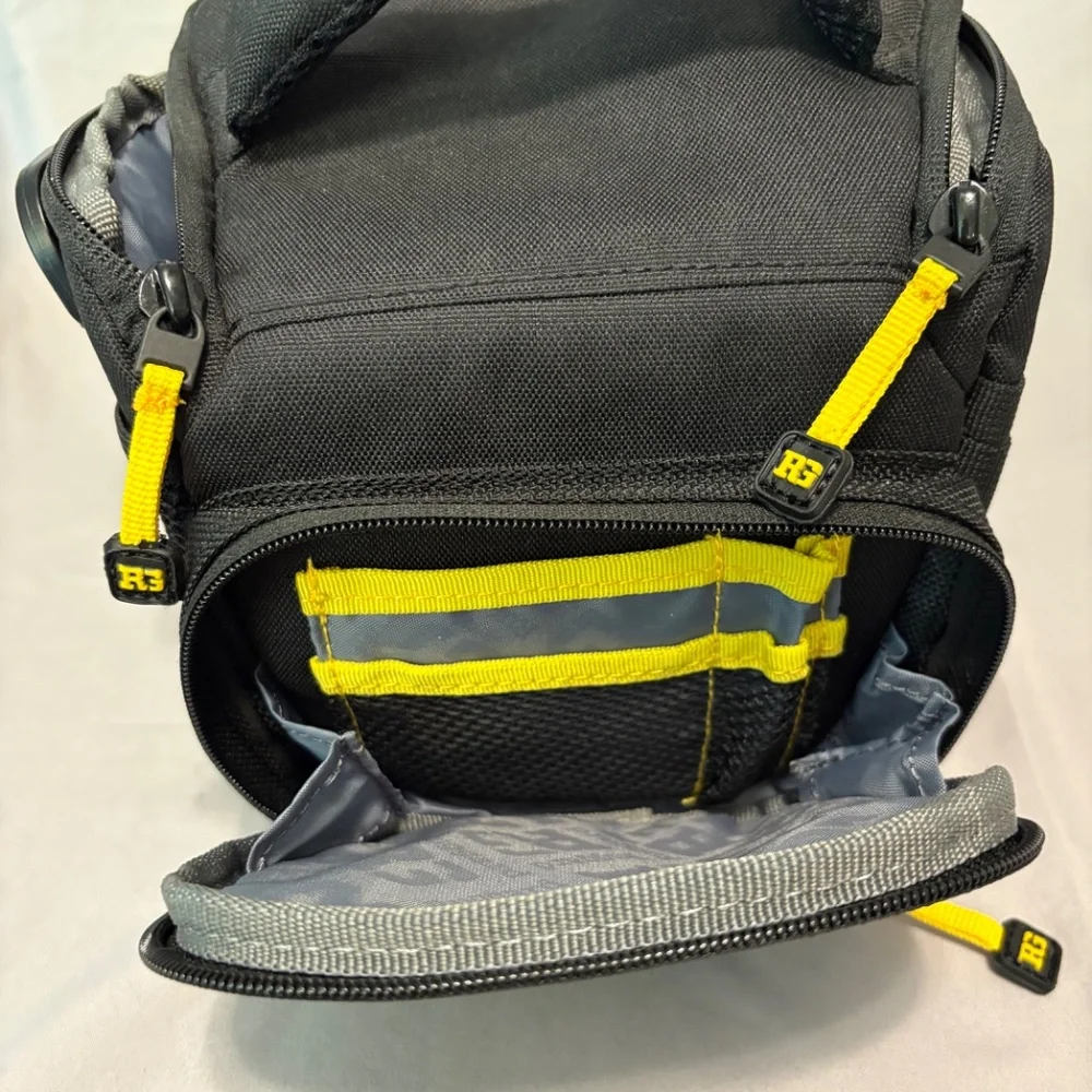 Ruggard Hunter 25 DSLR Holster Bag